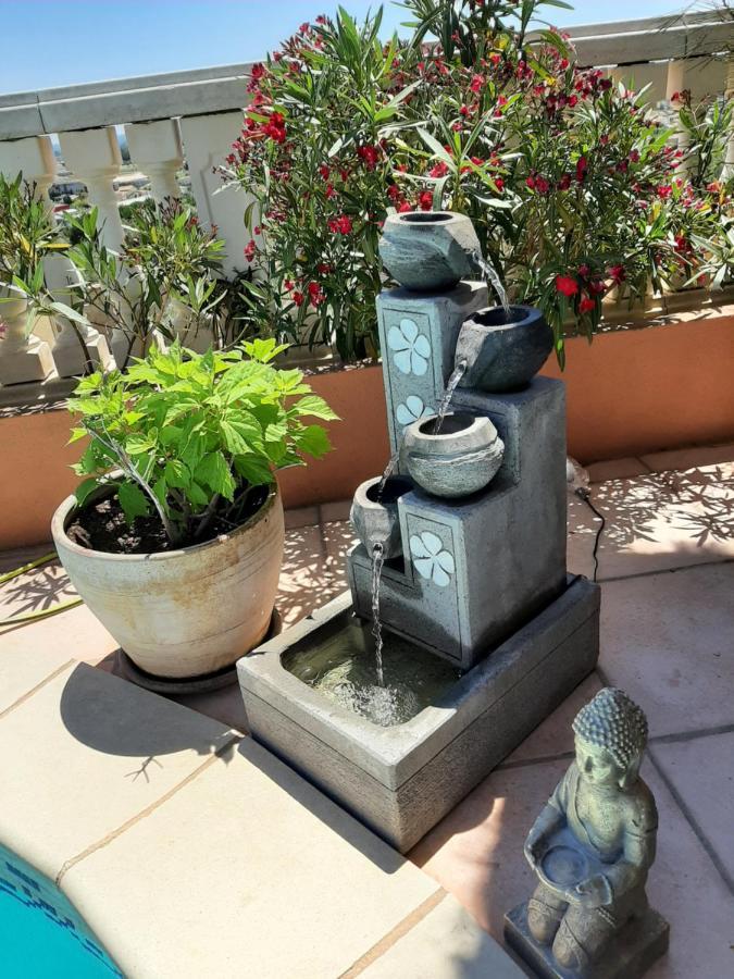 Les Collines D'Ugernum Bed and Breakfast Beaucaire  Eksteriør billede